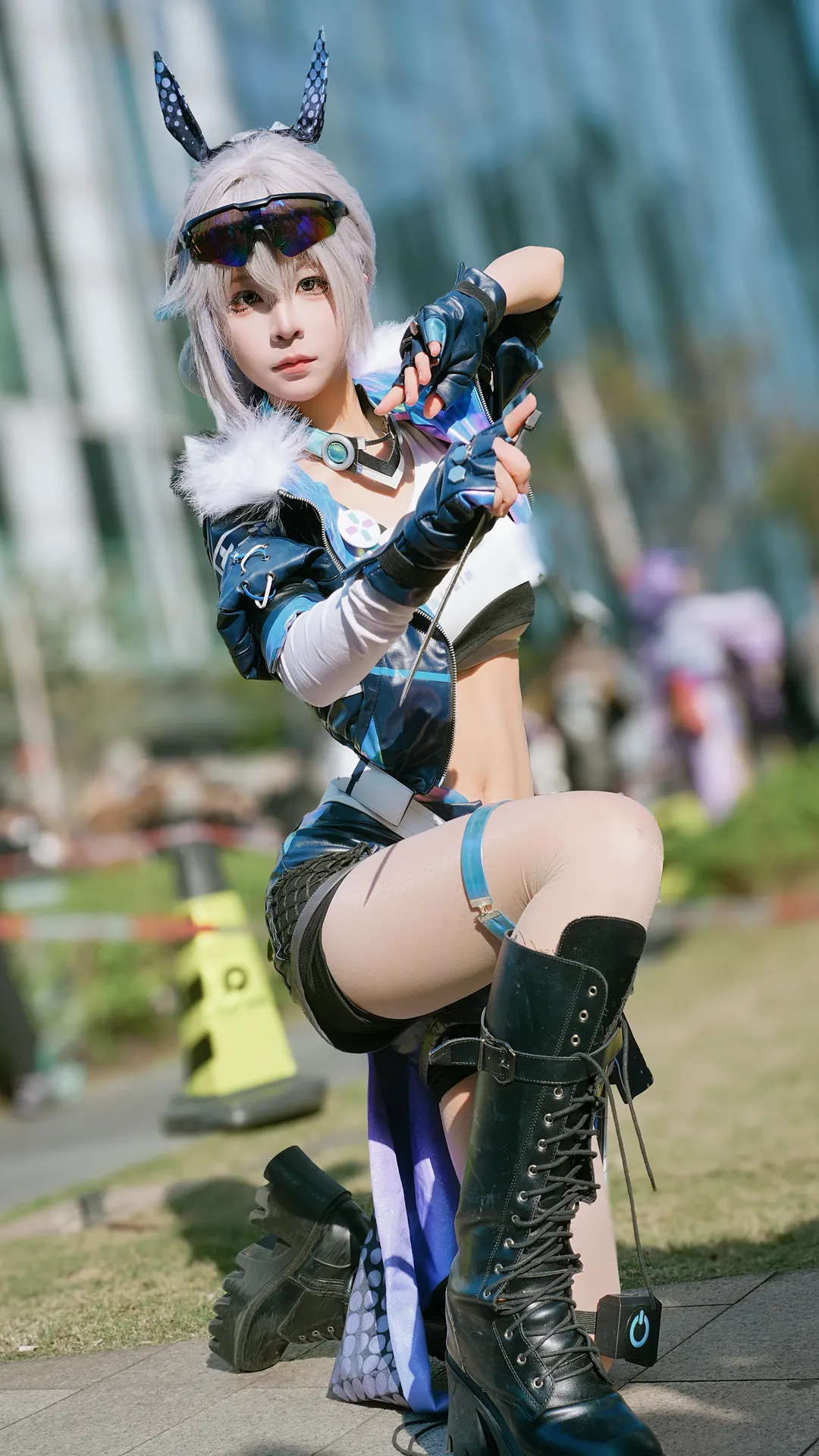 Honkai: Star Rail, Outdoor photography, Convention photos, Anime cosplay, Silver Wolf cosplay