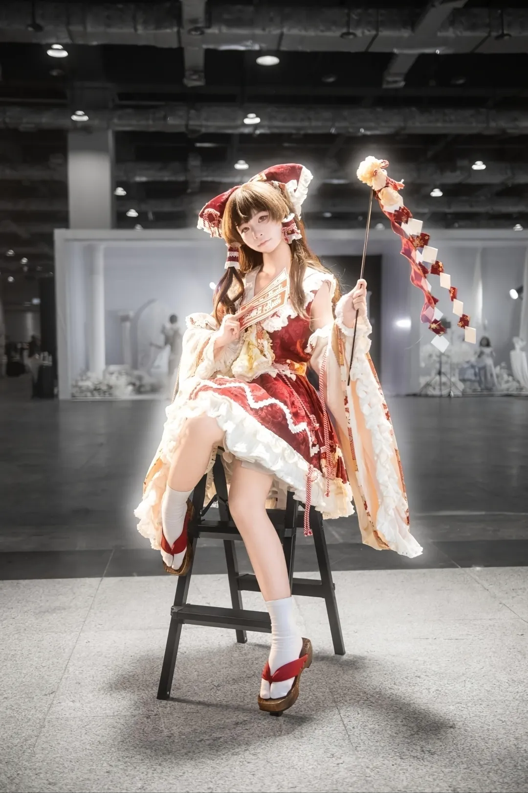 博丽灵梦cos, 东方project, 漫展场照, 二次元cosplay, 博丽日 - 第3张