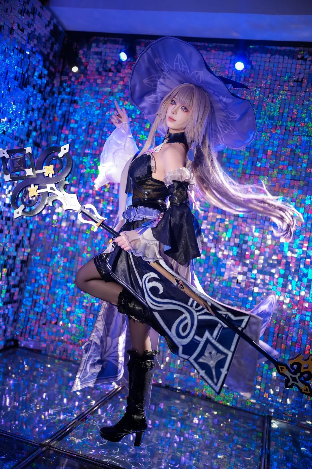 Honkai: Star Rail, Herta cosplay, Cosplay photography, Black tights outfit, Witch style - Image 2