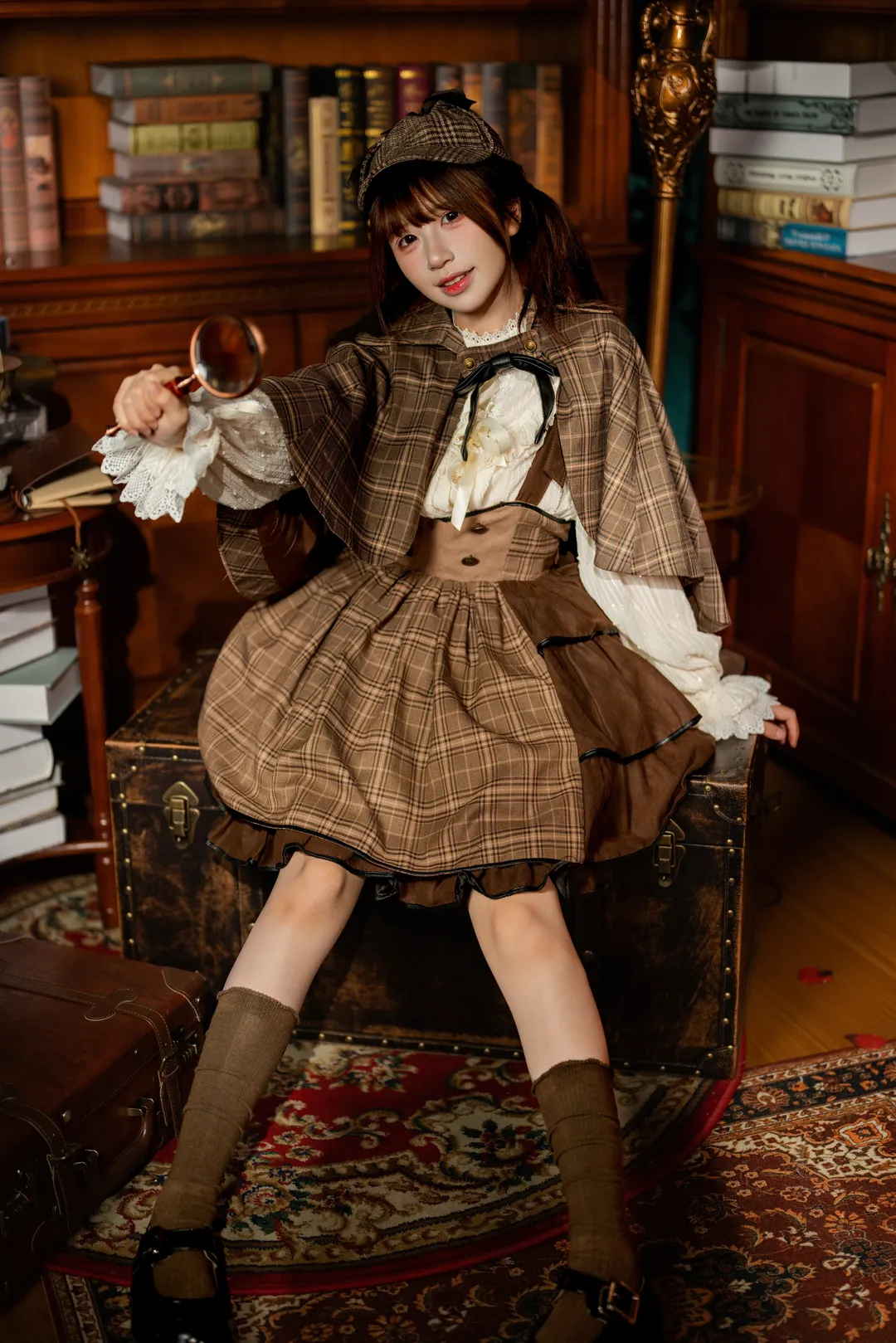 少女感, 摄影写真, 小侦探cosplay, 复古洛丽塔穿搭, 格纹斗篷