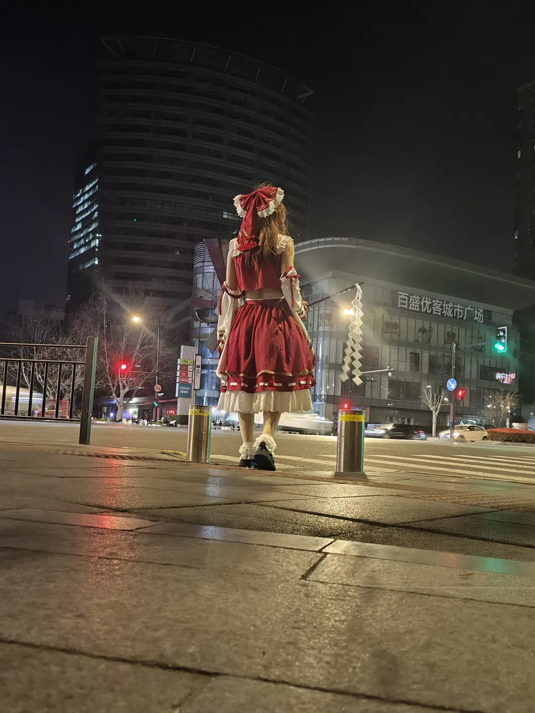 博丽灵梦cos, 东方Project, 二次元cosplay, 外景摄影, cos日常 - 第1张