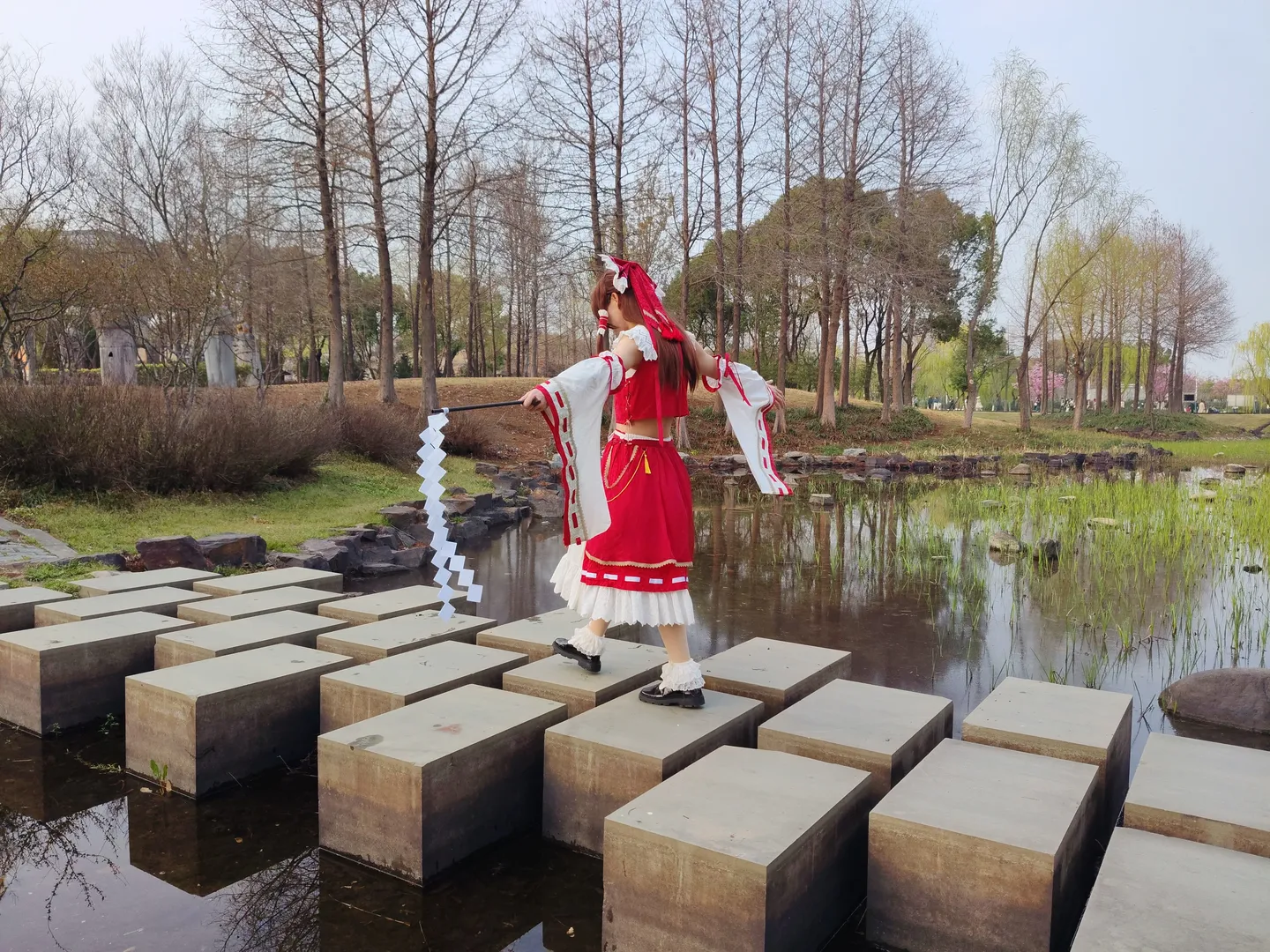 博丽灵梦cos, 东方Project, 二次元cosplay, 外景摄影, cos日常