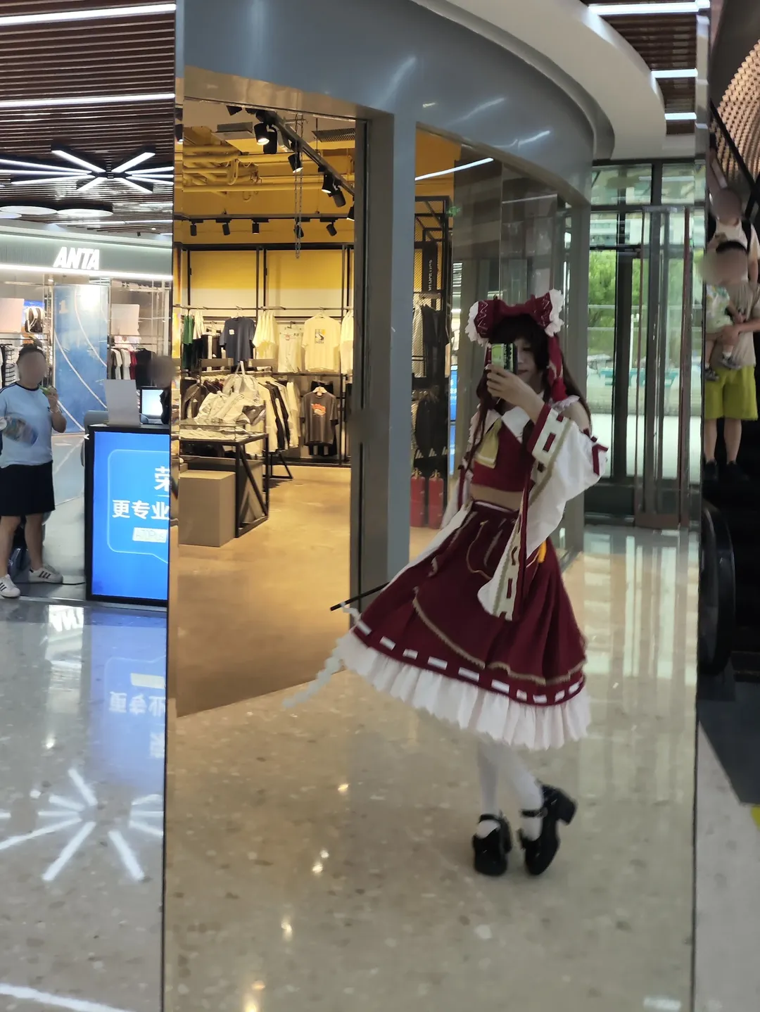 博丽灵梦cos, 东方project, 漫展日常, 白丝cos, 慈溪爱琴海 - 第2张