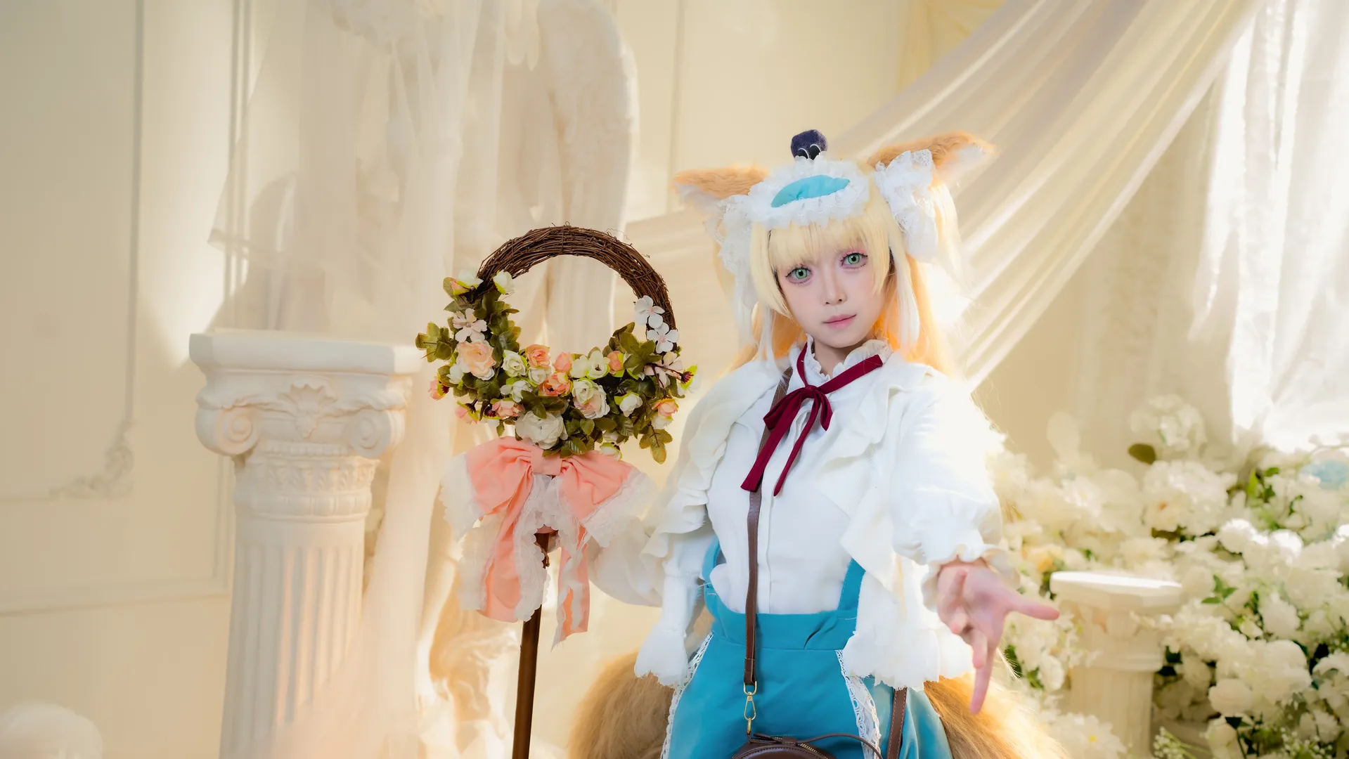 室内摄影, 明日方舟, 铃兰cos, 狐尾cosplay, 花环道具 - 第9张