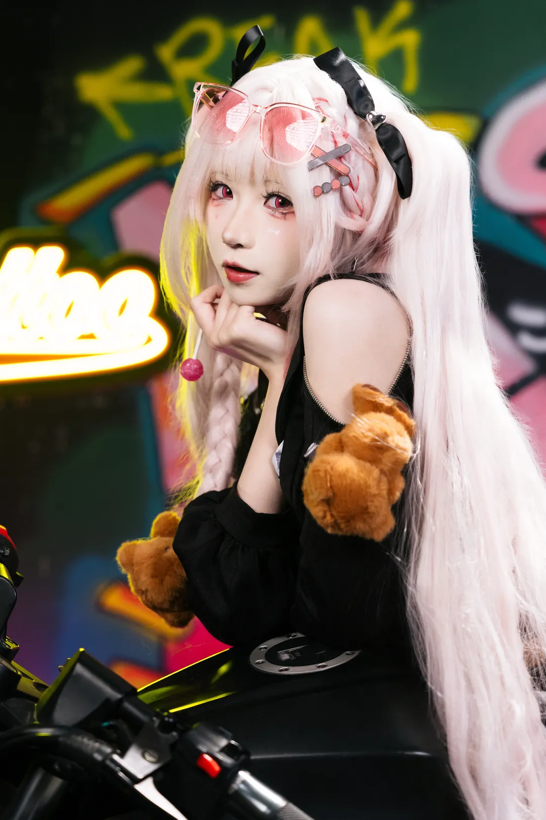 cosplay, 崩坏星穹铁道, 火花cos, 机车少女, 渔网袜穿搭 - 第3张