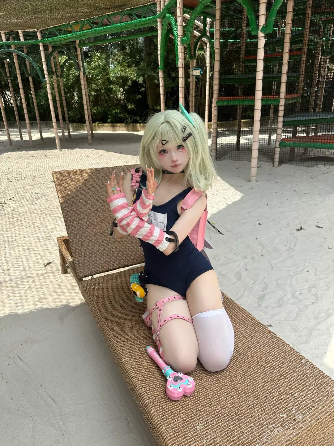 Zenless Zone Zero, Chimelong Water Park, White stockings, Sunna cosplay, School swimsuit