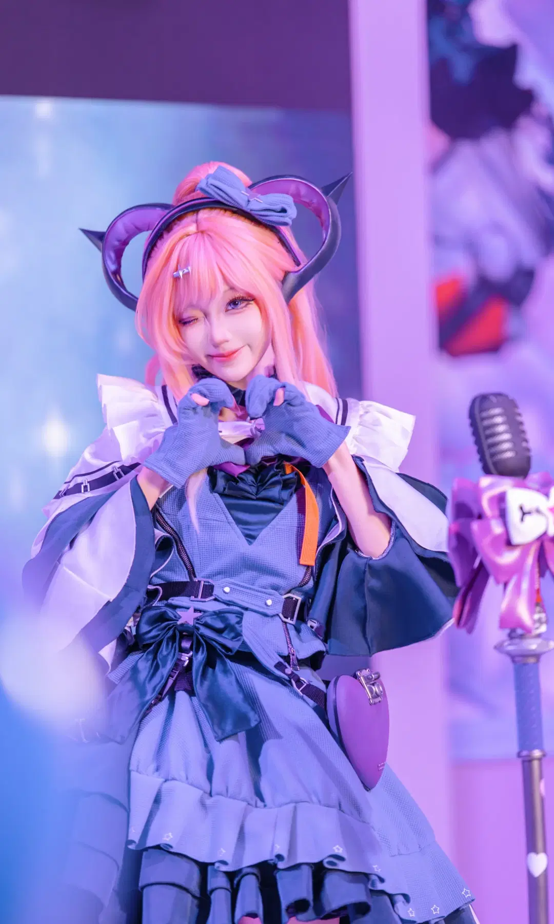 Arknights and Arknights: Endfield Convention Photo Log: Cyberpunk Armor and Martial Combat Coordinates by Zhu_SAMA - Image 14