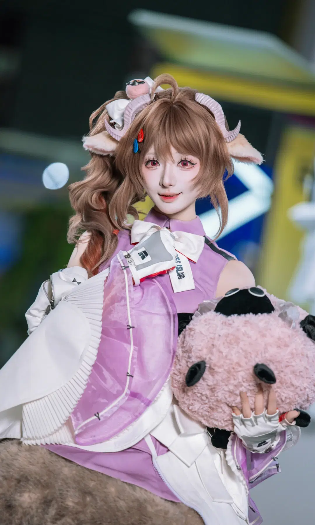 Arknights and Arknights: Endfield Convention Photo Log: Cyberpunk Armor and Martial Combat Coordinates by Zhu_SAMA - Image 17