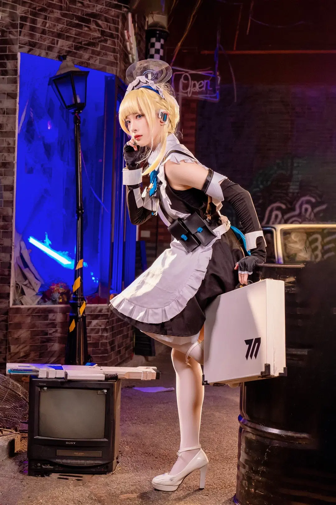 【飛鳥馬トキ コスプレ】『ブルーアーカイブ』夜の路地裏に出撃 - Kirito君 - 5枚目