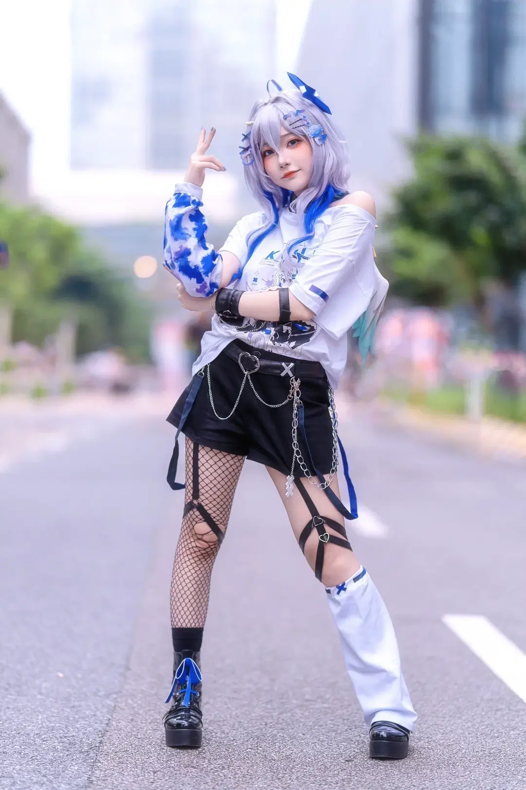 【天音かなた コスプレ】ストリートの活気あふれるホロライブ - Kirito君 - 7枚目