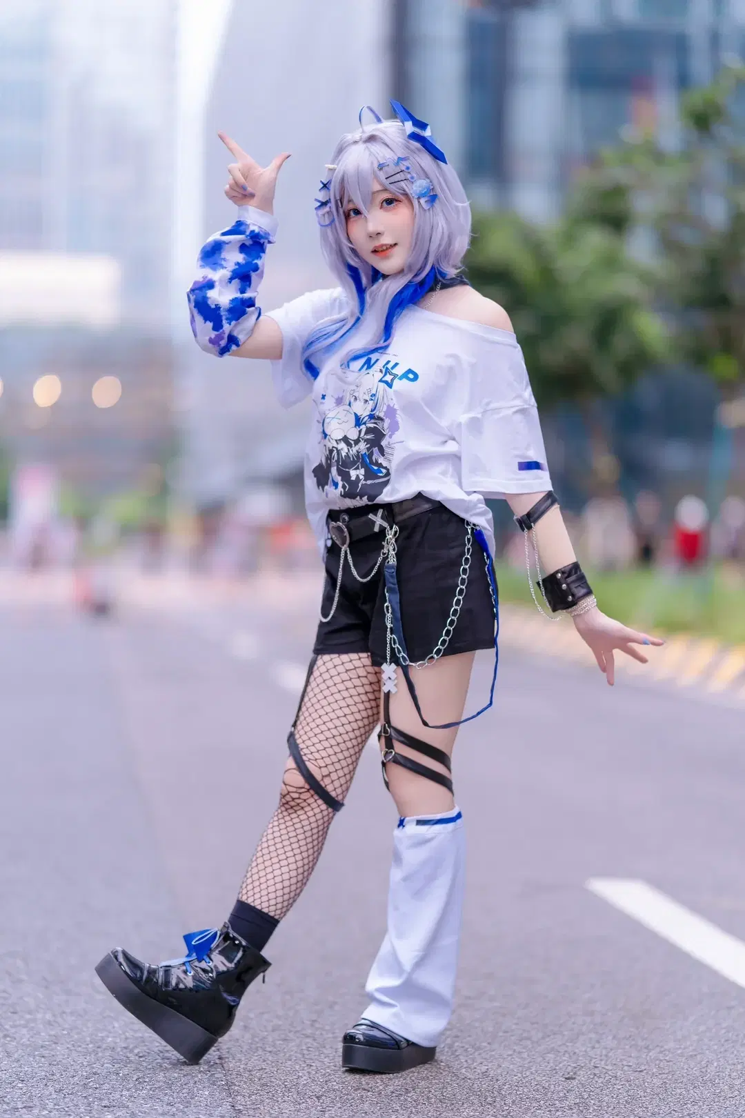 【天音かなた コスプレ】ストリートの活気あふれるホロライブ - Kirito君 - 9枚目