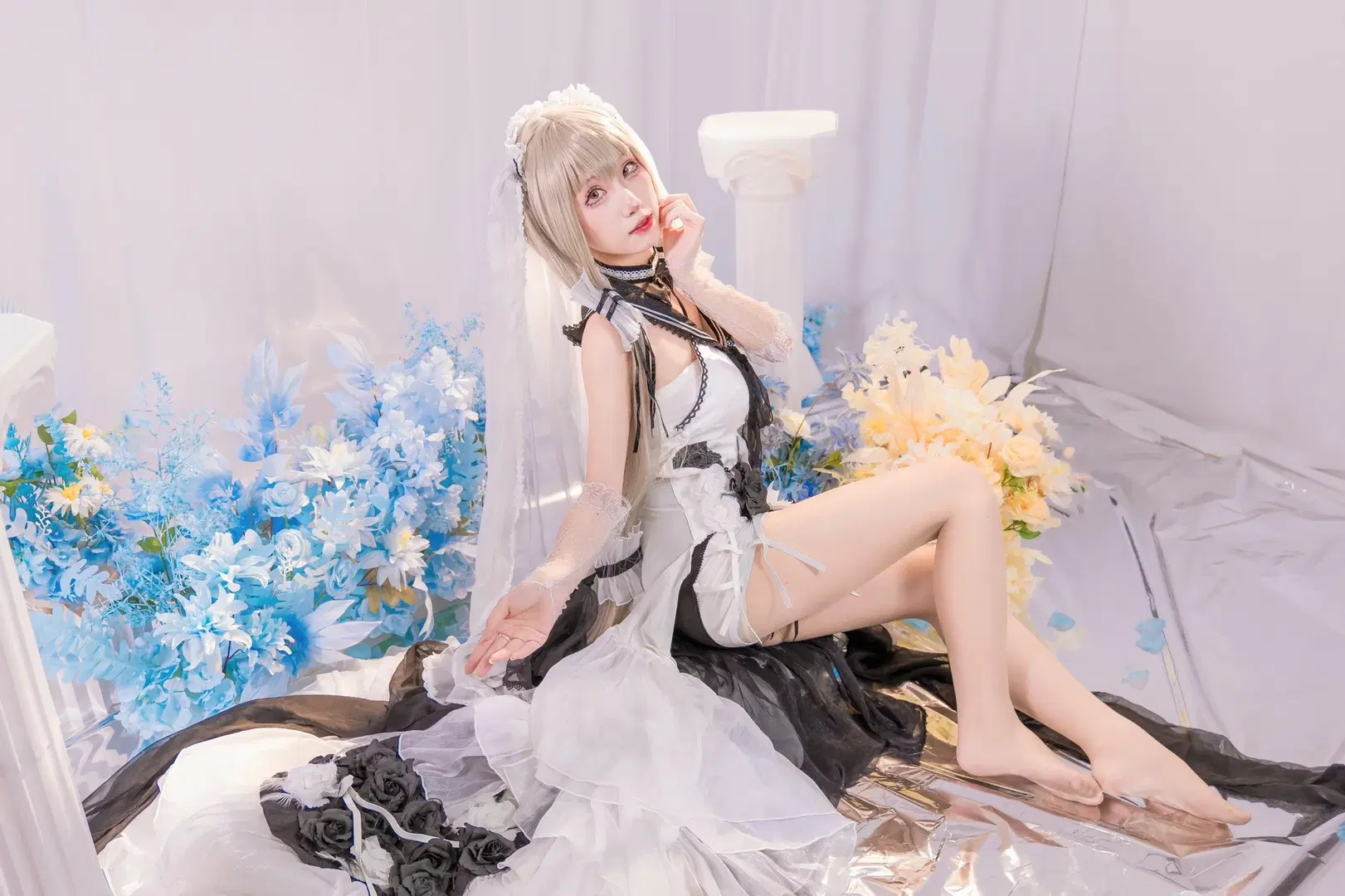 [Formidable cosplay] Azur Lane: Elegance and Mystery Interwoven in Black and White Gauze by Kirito君 - Image 4