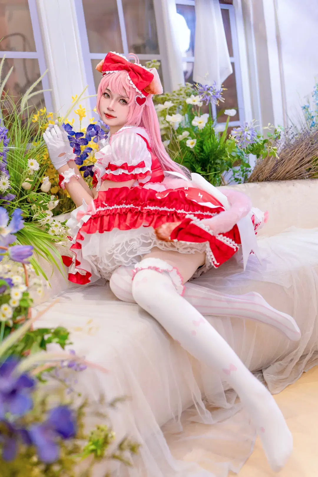 Arknights, Lolita, White stockings, Goldenglow cosplay, Goldenglow Sanrio