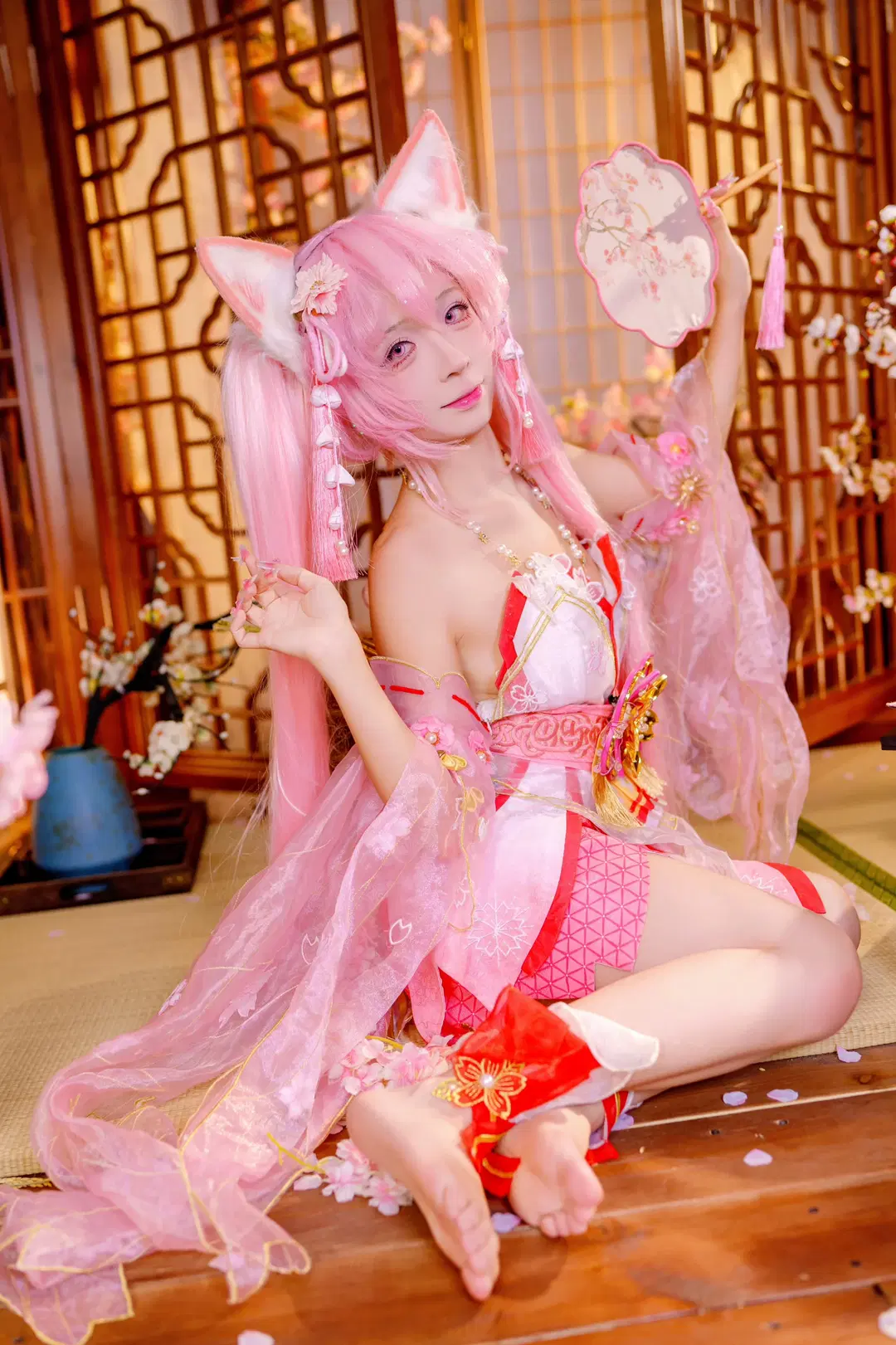 [Hu Tao cosplay] NARAKA: BLADEPOINT Early Cherry Blossom Dream: Pink Japanese Style Beneath Cherry Blossom Trees by Kirito君 - Image 2