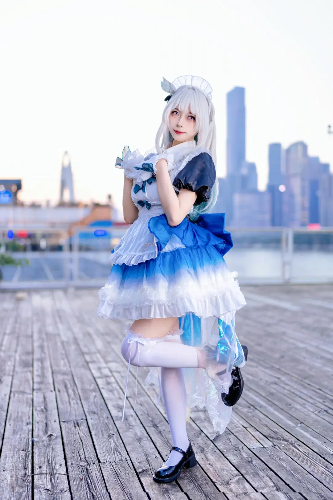 崩壊：スターレイル, イベント写真, ホタル コスプレ, メイド服, 白ストッキング