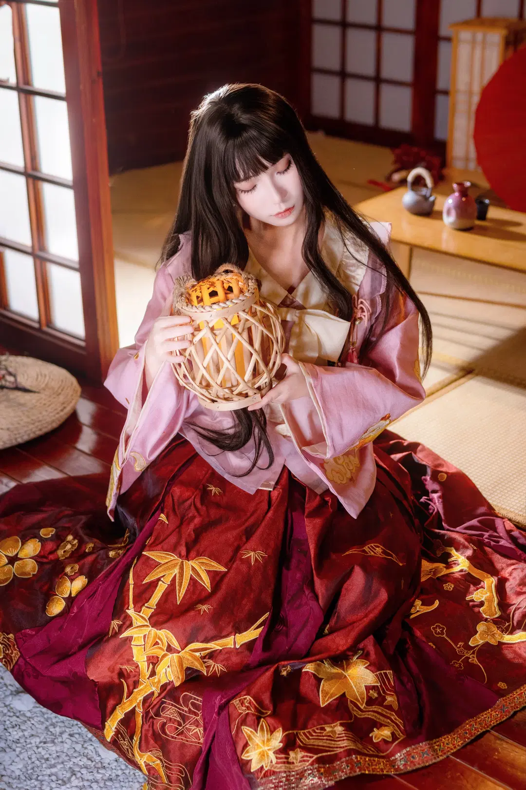 [Houraisan Kaguya cosplay] Japanese-Style Moments of the Lunar Maiden by Kirito君 - Image 10