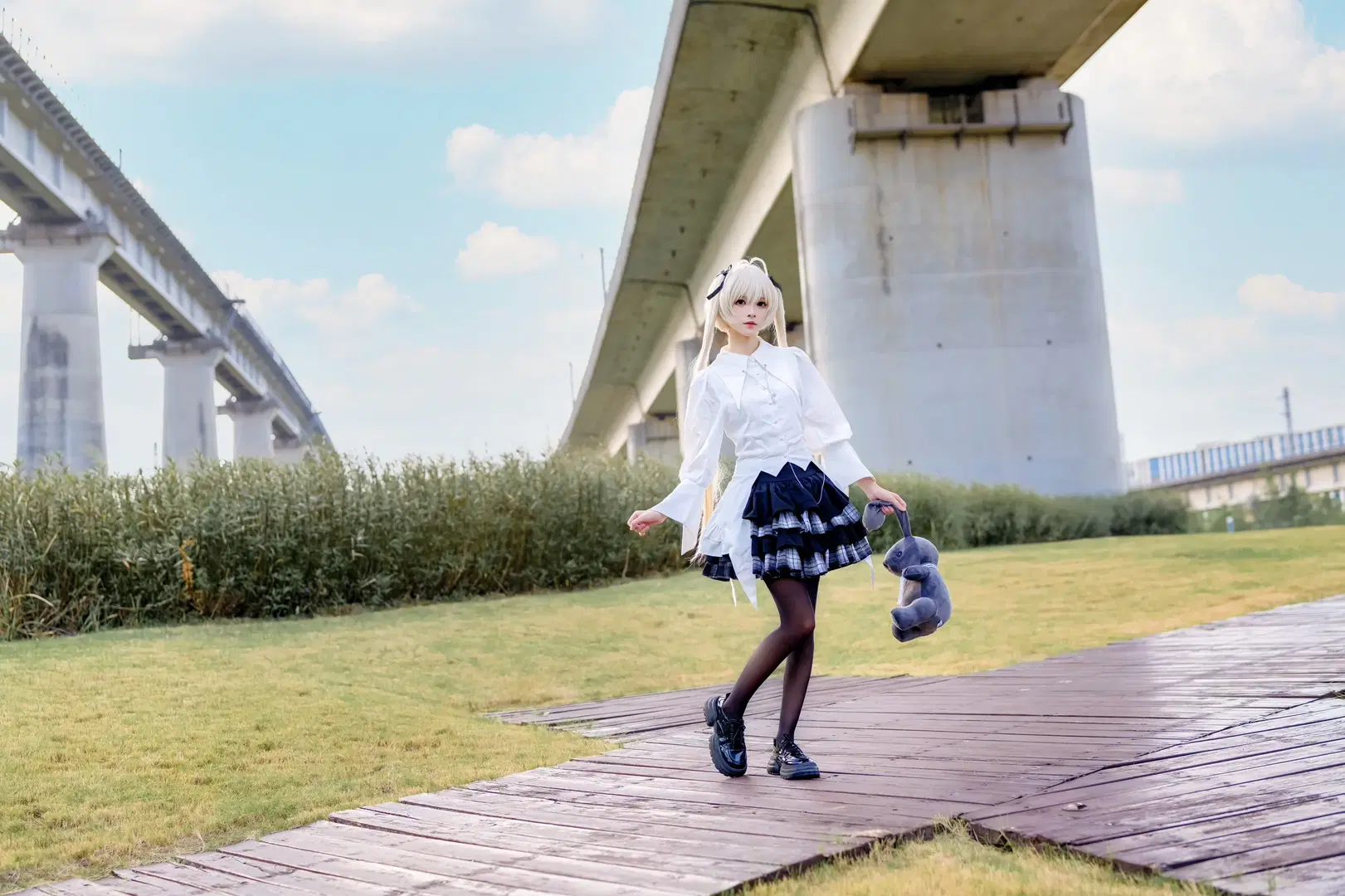 【春日野穹cos】緣之空黑白穿搭与复古车厢的碰撞 - Kirito君 - 第7张