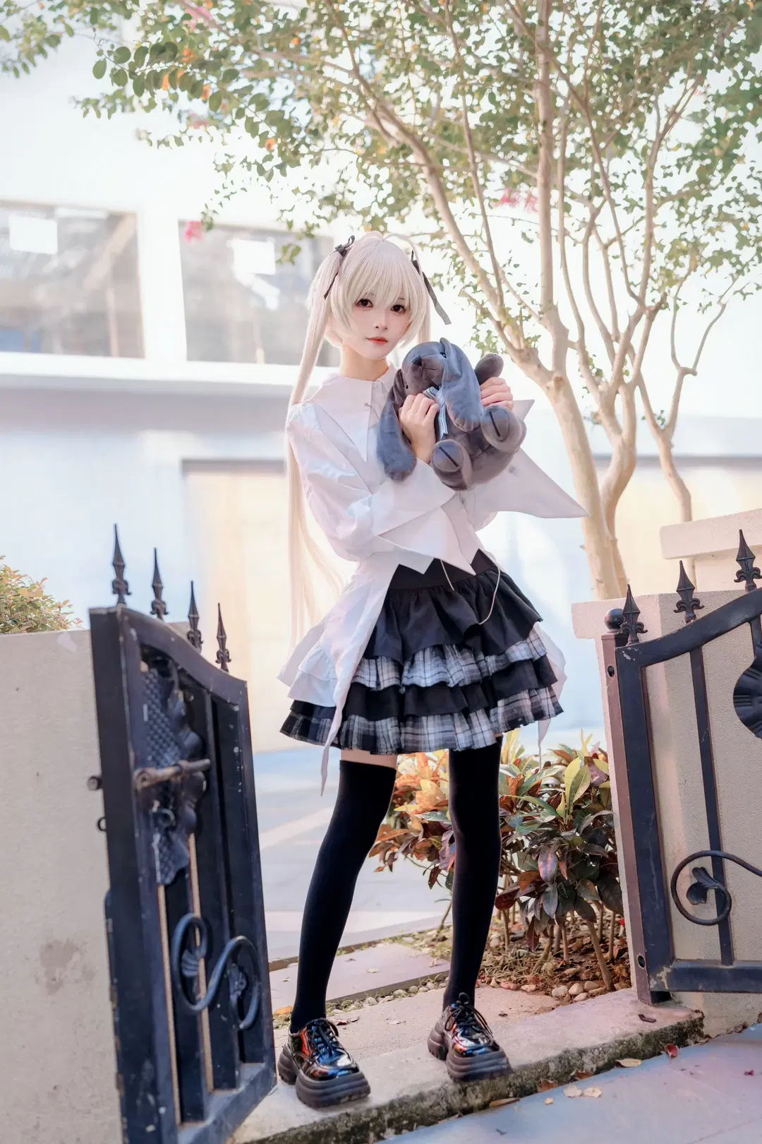 【春日野穹 コスプレ】ヨスガノソラのゴシック少女、黒ストッキングで魅せる美脚を独占公開 - Kirito君 - 3枚目