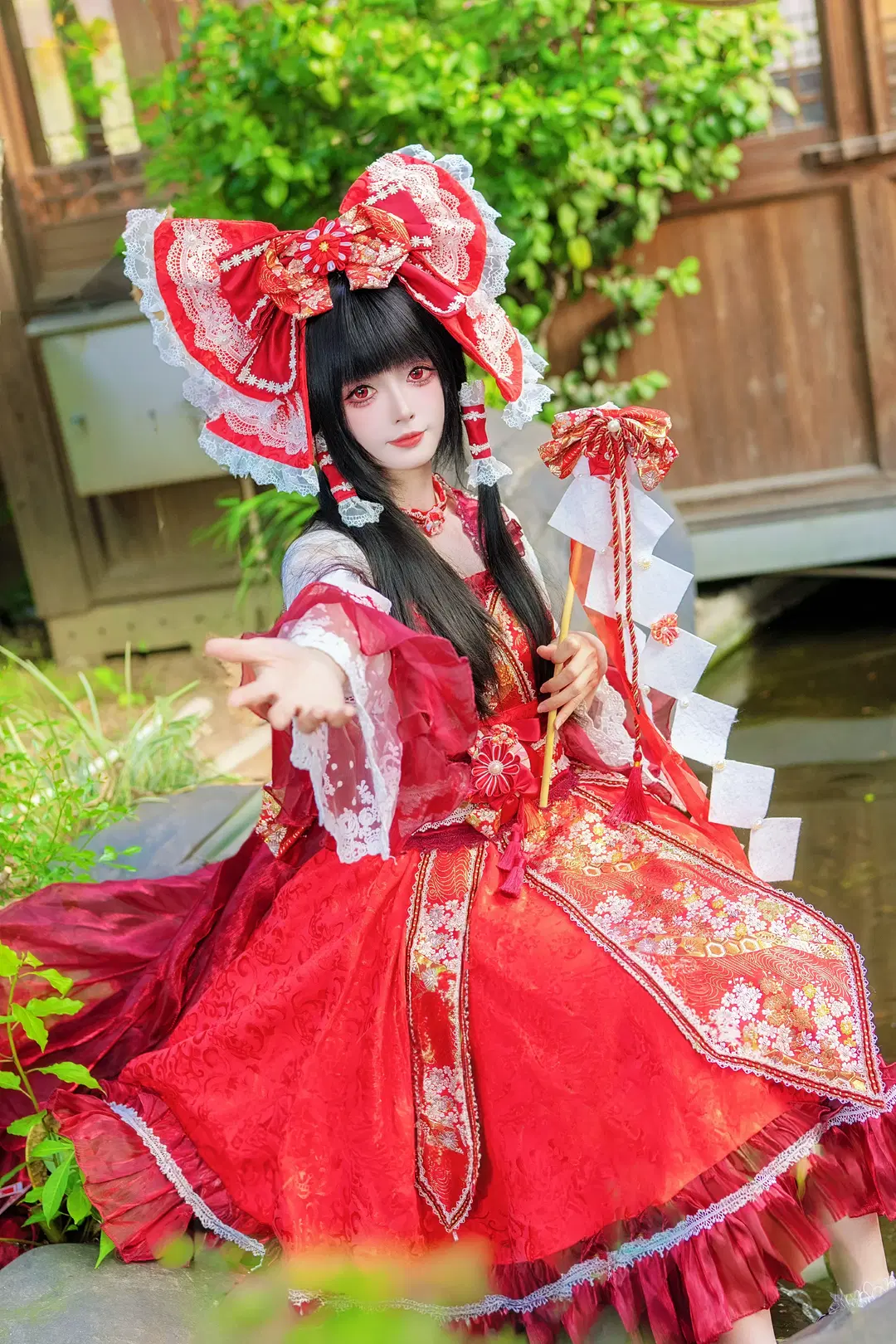 【博丽灵梦cos】秋日限定红白巫女装扮，从白天到黑夜的动态抓拍 - Kirito君 - 第3张