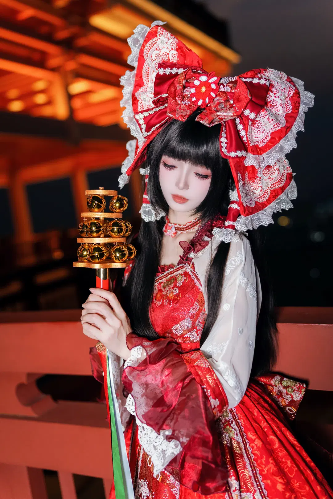 【博丽灵梦cos】秋日限定红白巫女装扮，从白天到黑夜的动态抓拍 - Kirito君 - 第5张