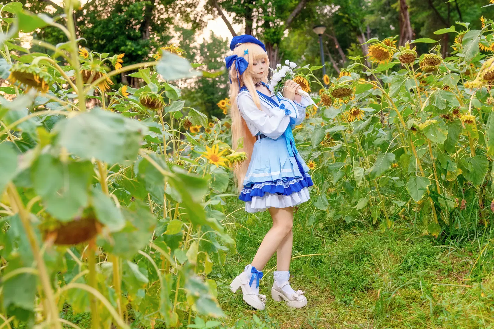 [Phoebe Cosplay] Blooming in the Sunflower Field: The Wuthering Waves Collaboration Exclusive by Kirito君 - Image 10