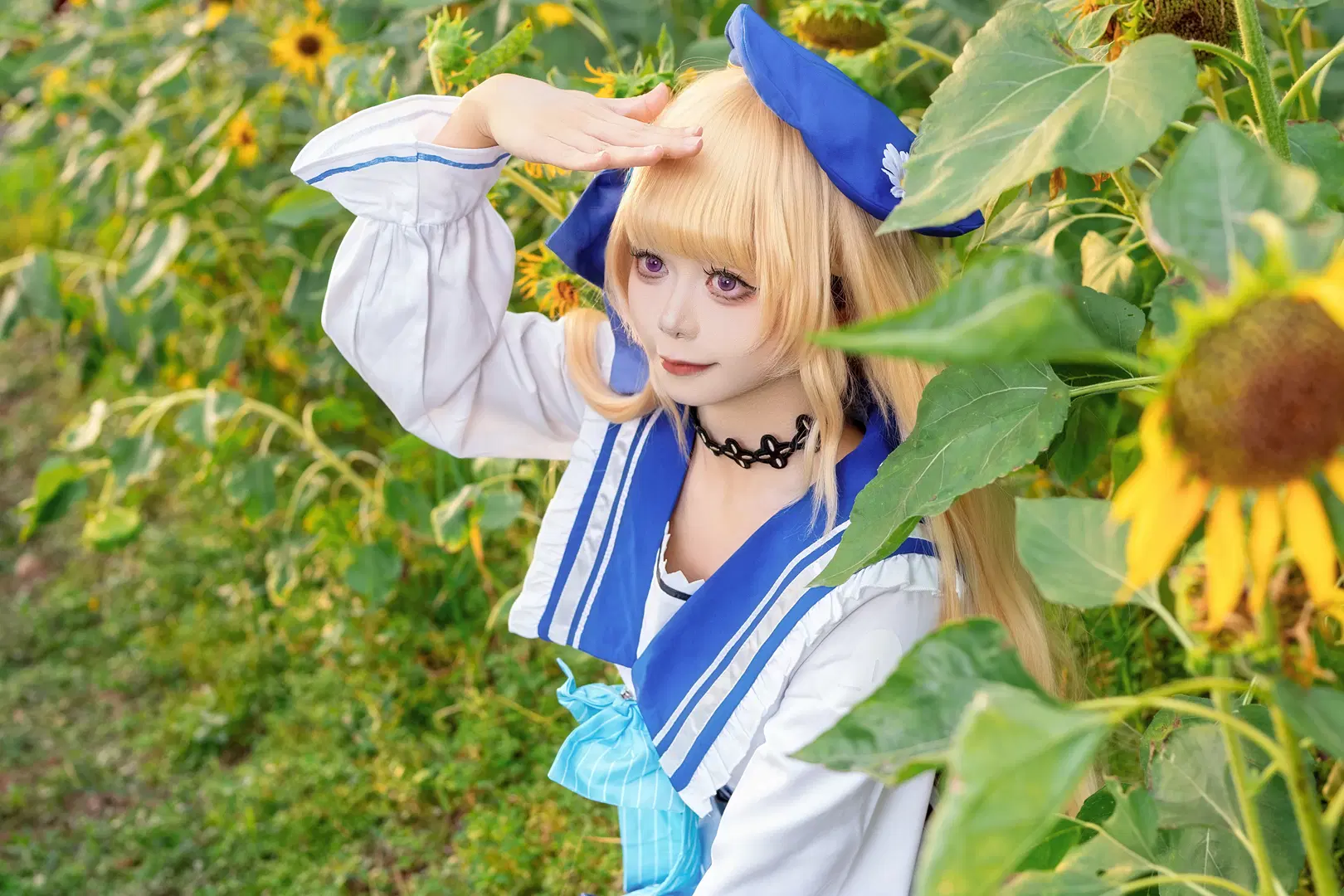 [Phoebe Cosplay] Blooming in the Sunflower Field: The Wuthering Waves Collaboration Exclusive by Kirito君 - Image 3