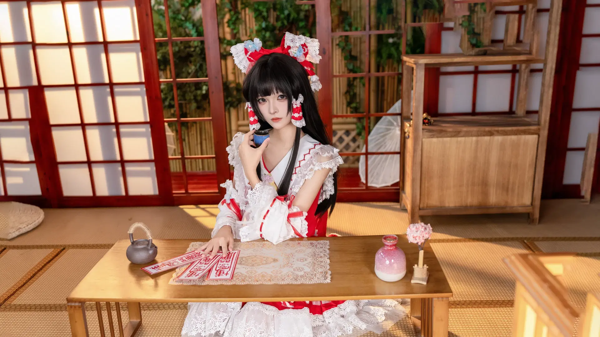 【博丽灵梦cos】东方project 红白巫女的和风洛丽塔写真 - Kirito君 - 第3张