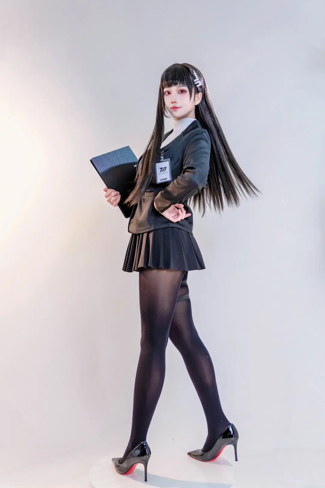 【调月莉音cos】蔚蓝档案的厚黑职场美学 - Kirito君 - 第5张
