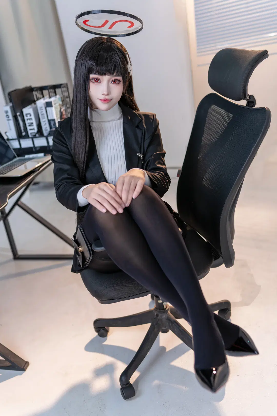 【调月莉音cos】蔚蓝档案的厚黑职场美学 - Kirito君 - 第9张