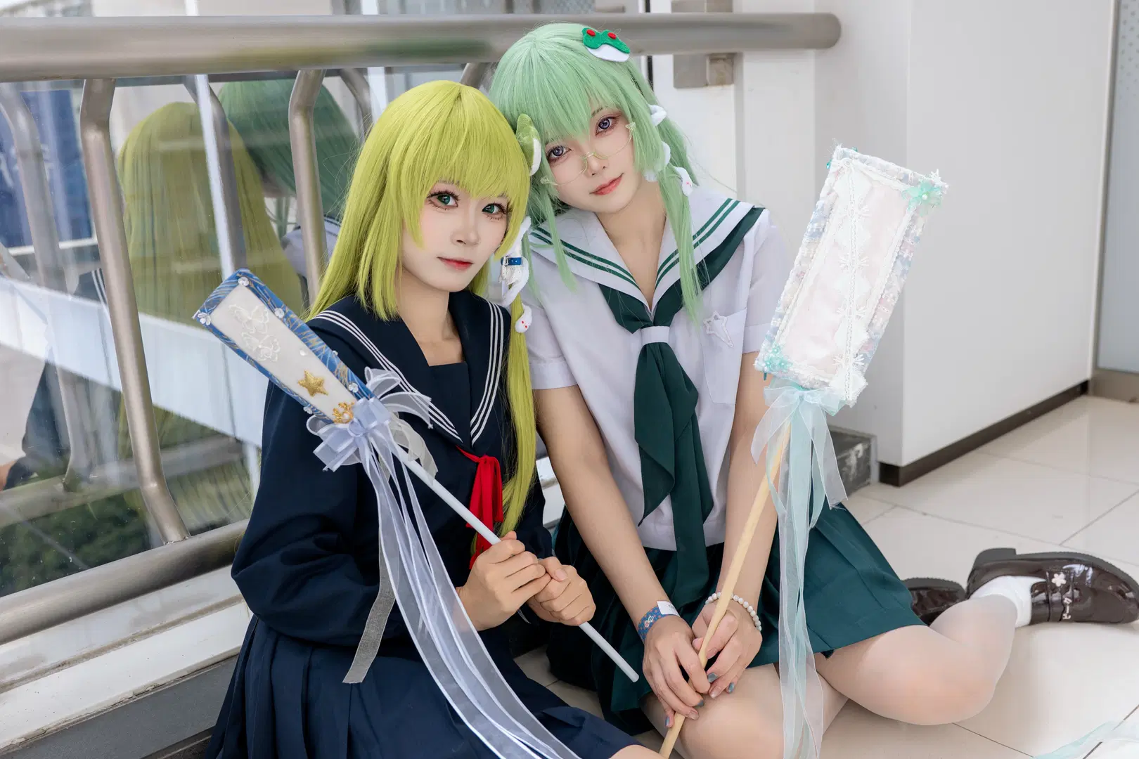 [Kochiya Sanae Cosplay] A Real-World Encounter of Two JK Sanaes by Kirito君 - Image 5