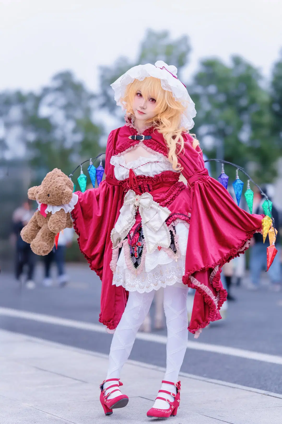 【フランドール・スカーレットコスプレ】紅魔館の悪魔の妹がイベント会場からご挨拶 - Kirito君 - 2枚目