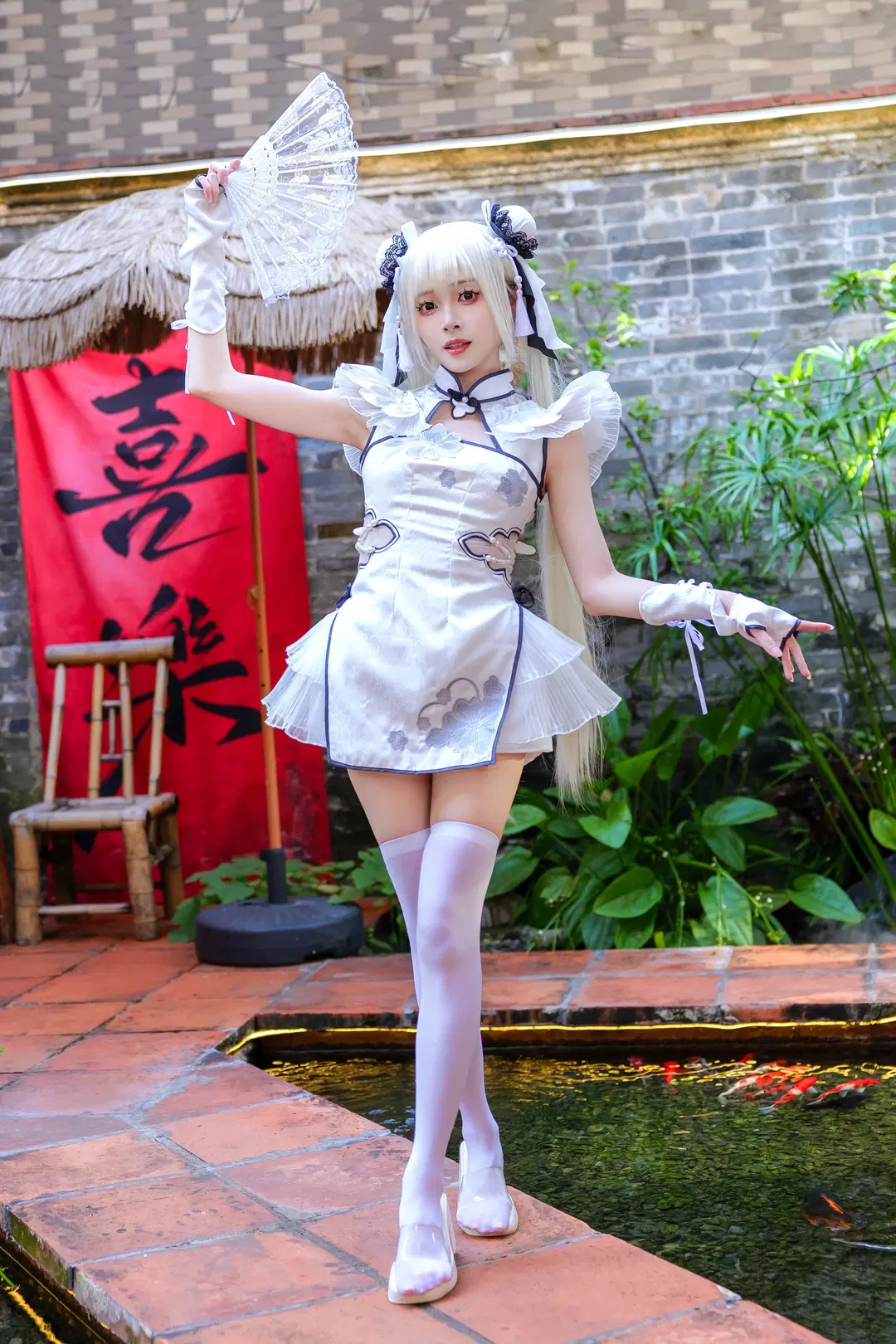 【殷紫萍コスプレ】『NARAKA: BLADEPOINT』チャイナドレスロケ撮影：白ストッキングと扇子が彩る中庭の風雅 - Kirito君 - 6枚目