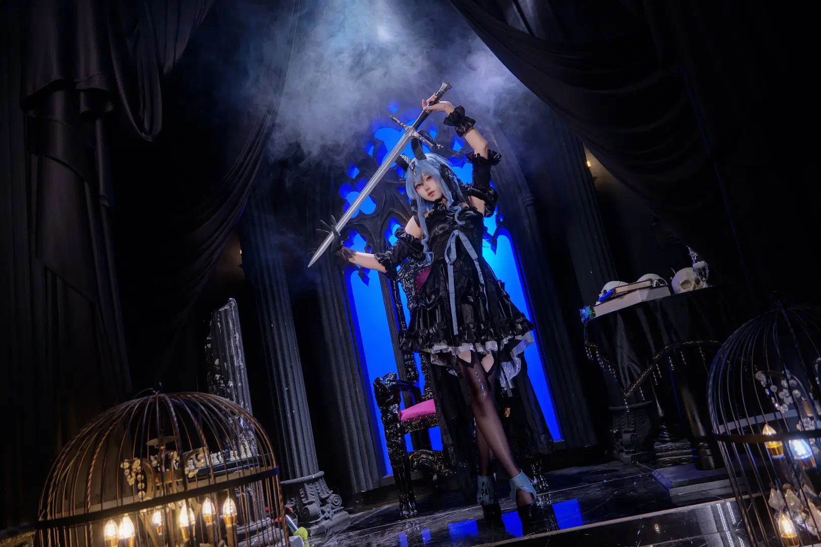 【豊川祥子 コスプレ】『アークナイツ』闇に堕ちた光、ゴシック黒ストッキングの完全再現 - Kirito君 - 2枚目