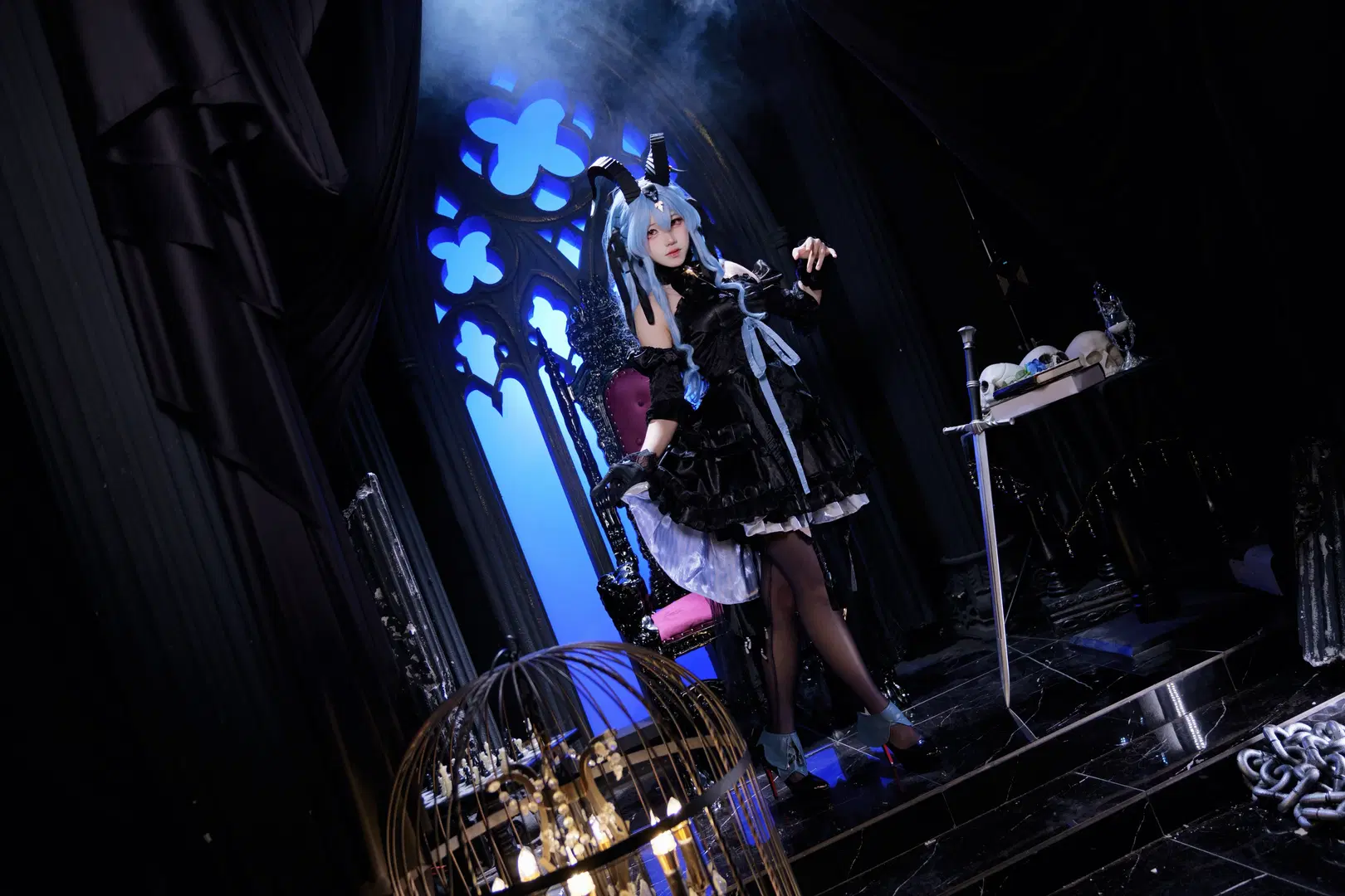 【豊川祥子 コスプレ】『アークナイツ』闇に堕ちた光、ゴシック黒ストッキングの完全再現 - Kirito君 - 8枚目