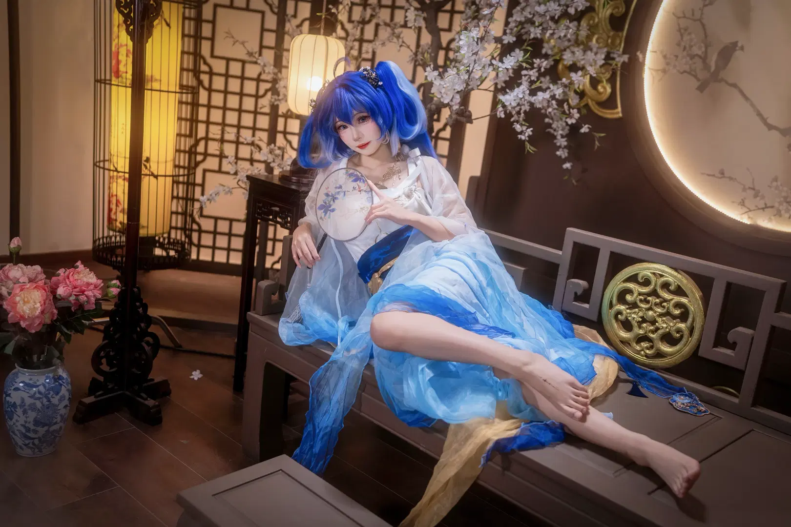 [Iuno cosplay] Wuthering Waves × Yongqingfang Collaboration: A Flowing Blue Silhouette Like Water by Kirito君 - Image 5
