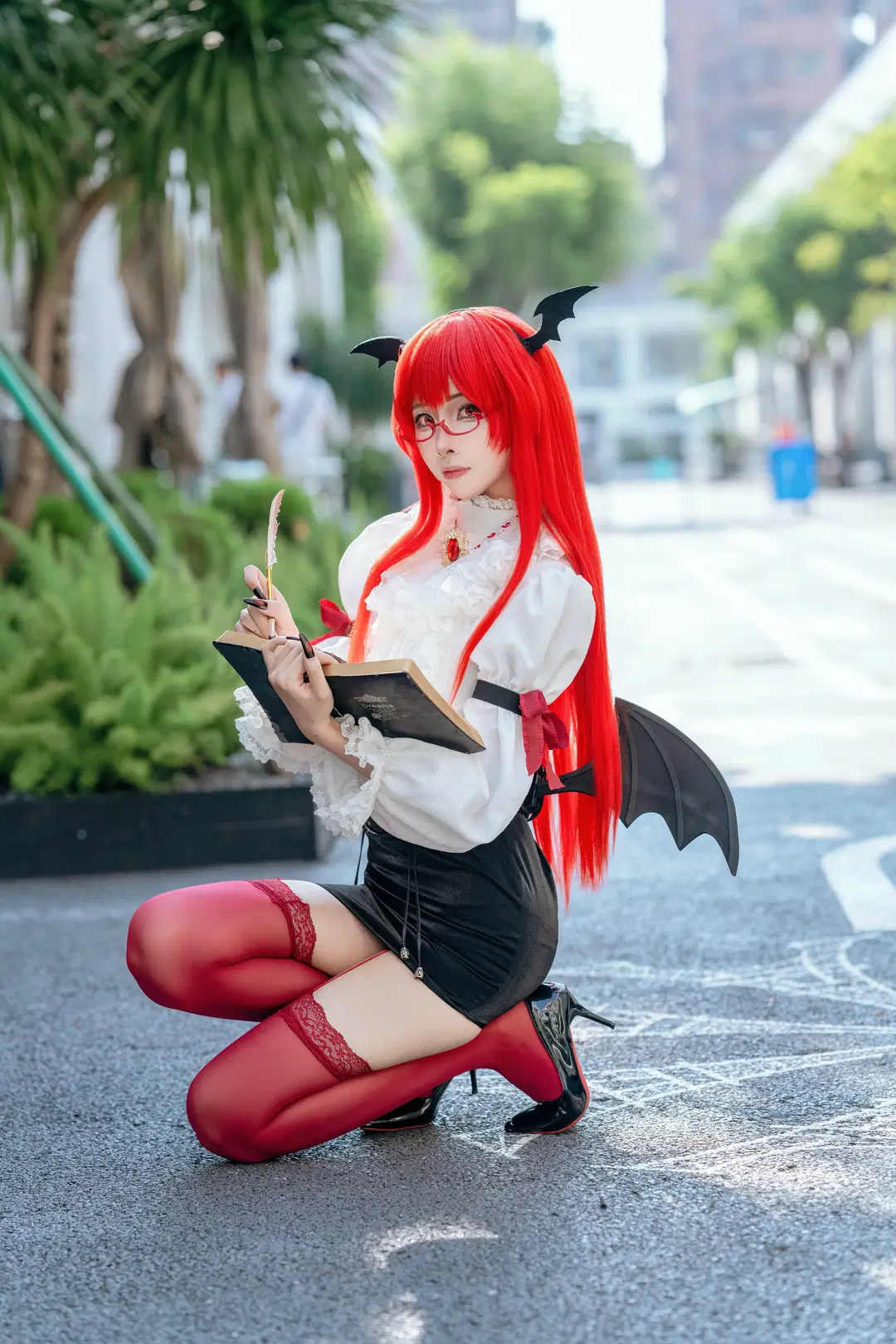 【小悪魔コスプレ】東方Project、深紅のページが開かれる時 - Kirito君 - 2枚目