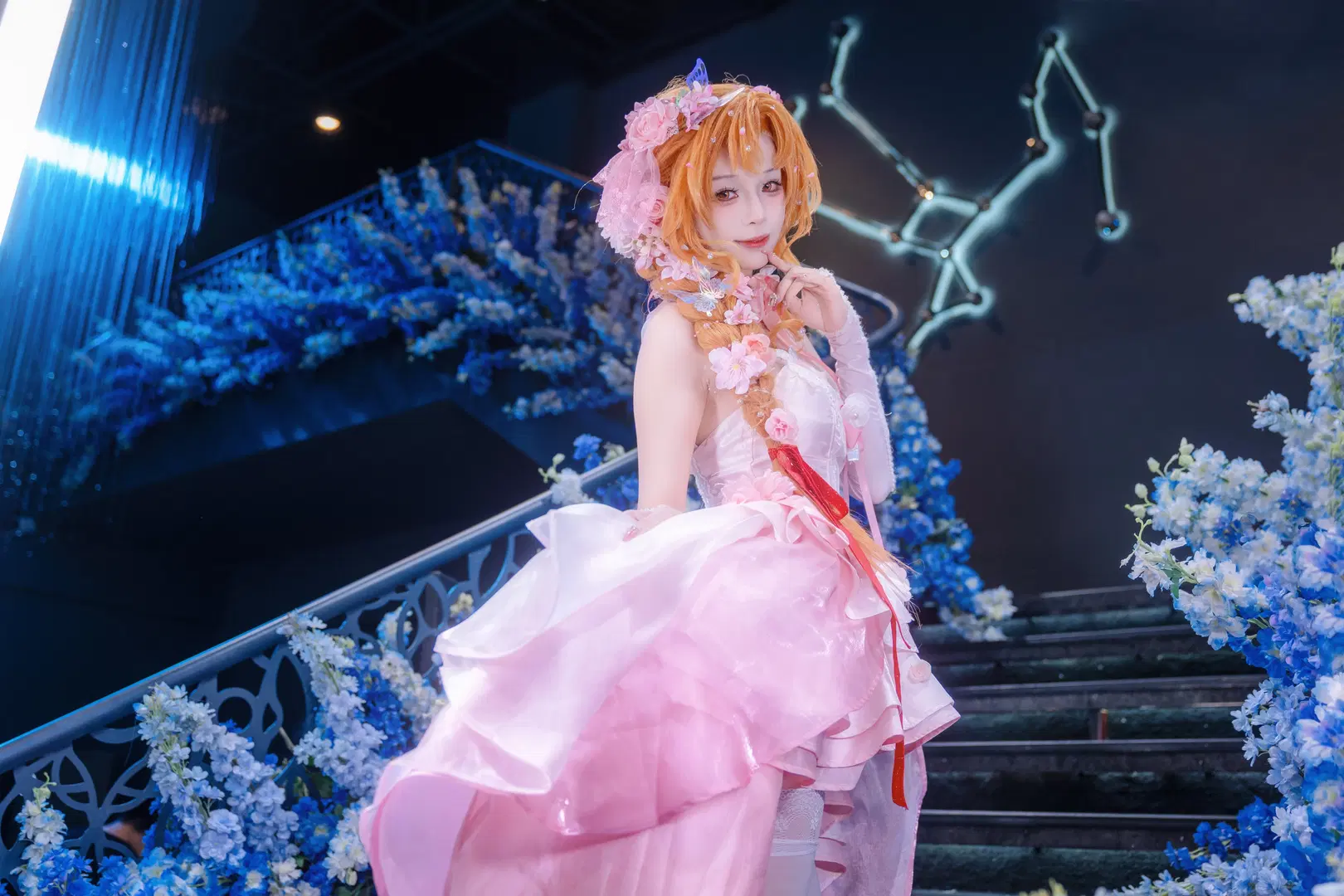 【亚丝娜cos】花嫁绮梦only的蓝调花海楼梯大片 - Kirito君 - 第2张