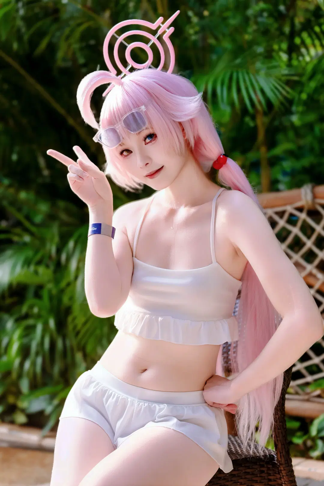 [Takanashi Hoshino cosplay] Blue Archive Summer Swimsuit Shoot at the Water Park by Kirito君 - Image 3