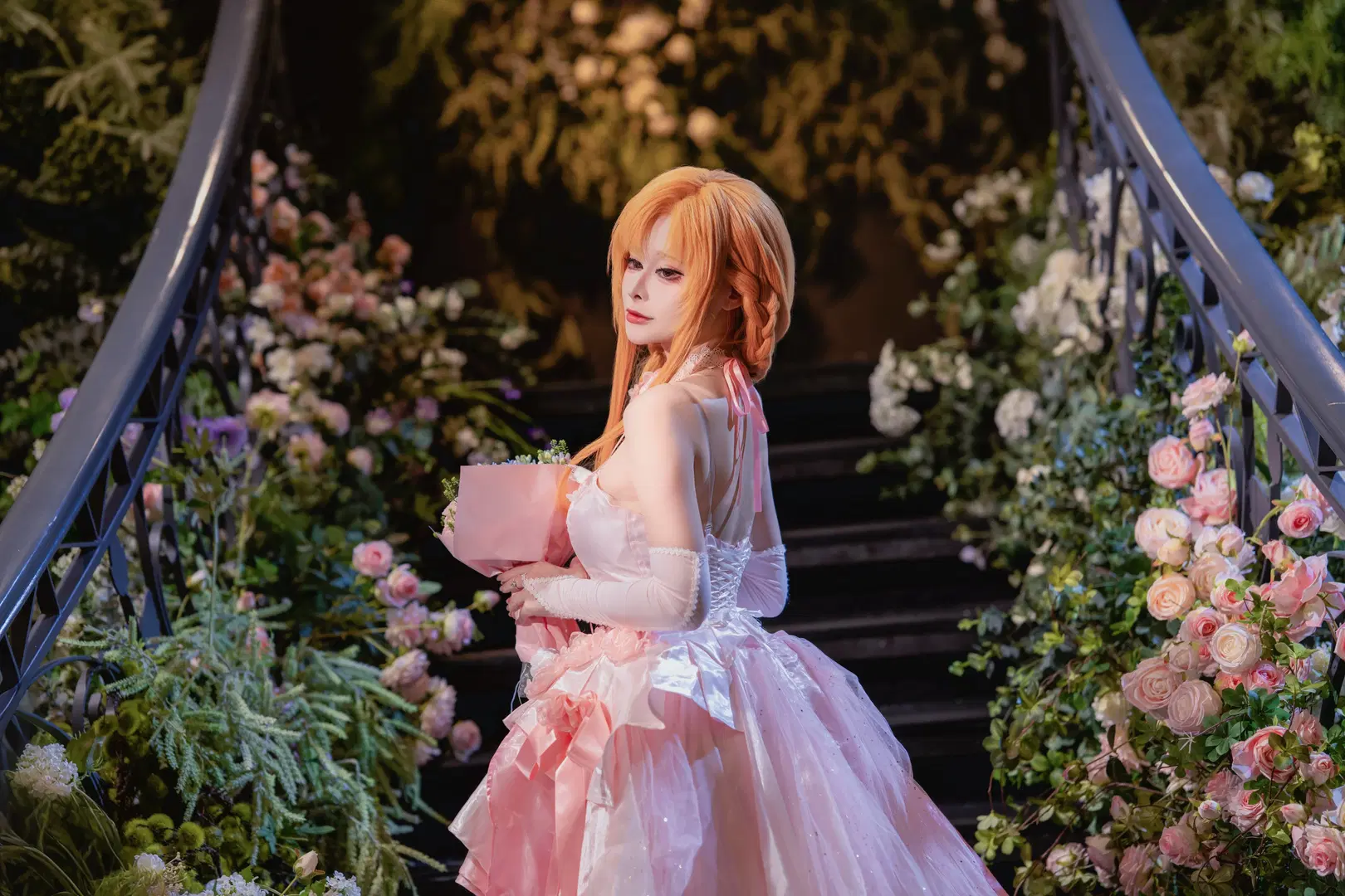 亚丝娜花嫁cos，华丽裙摆与细节的视觉呈现 - Kirito君 - 第4张