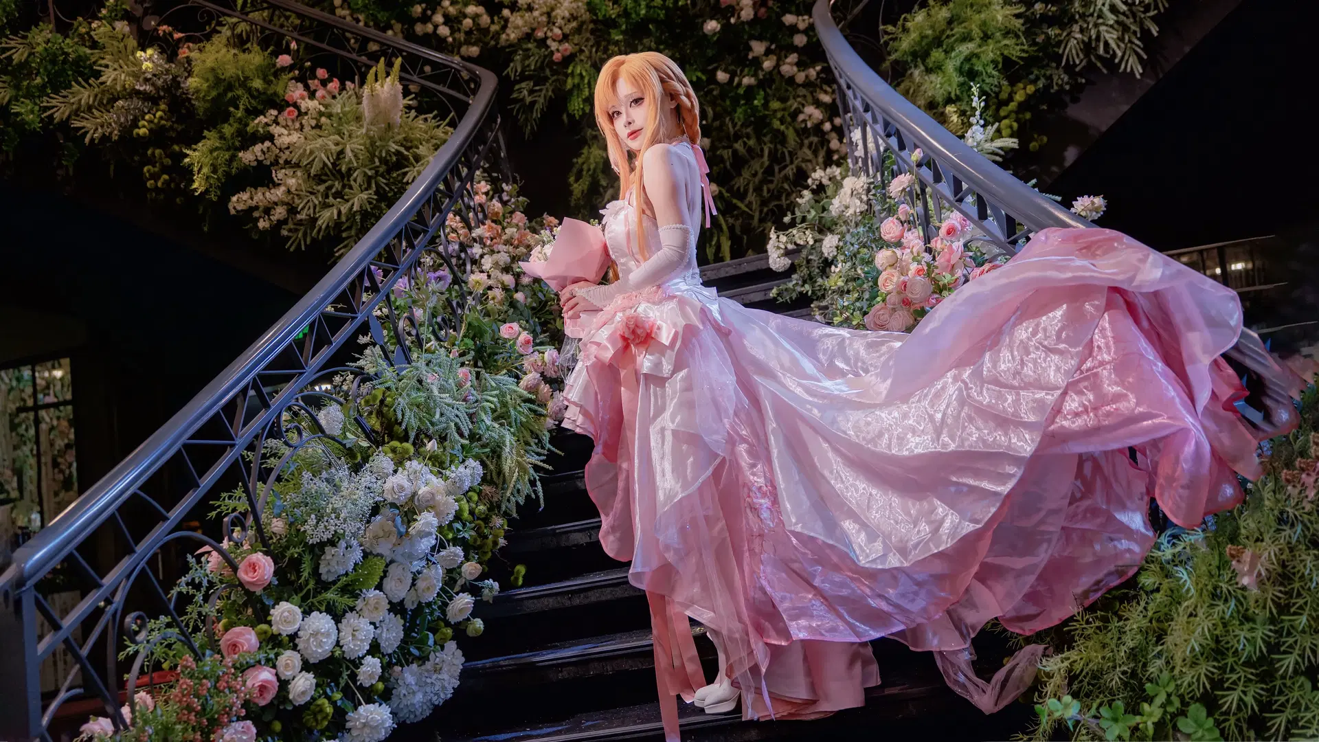 亚丝娜花嫁cos，华丽裙摆与细节的视觉呈现 - Kirito君 - 第5张