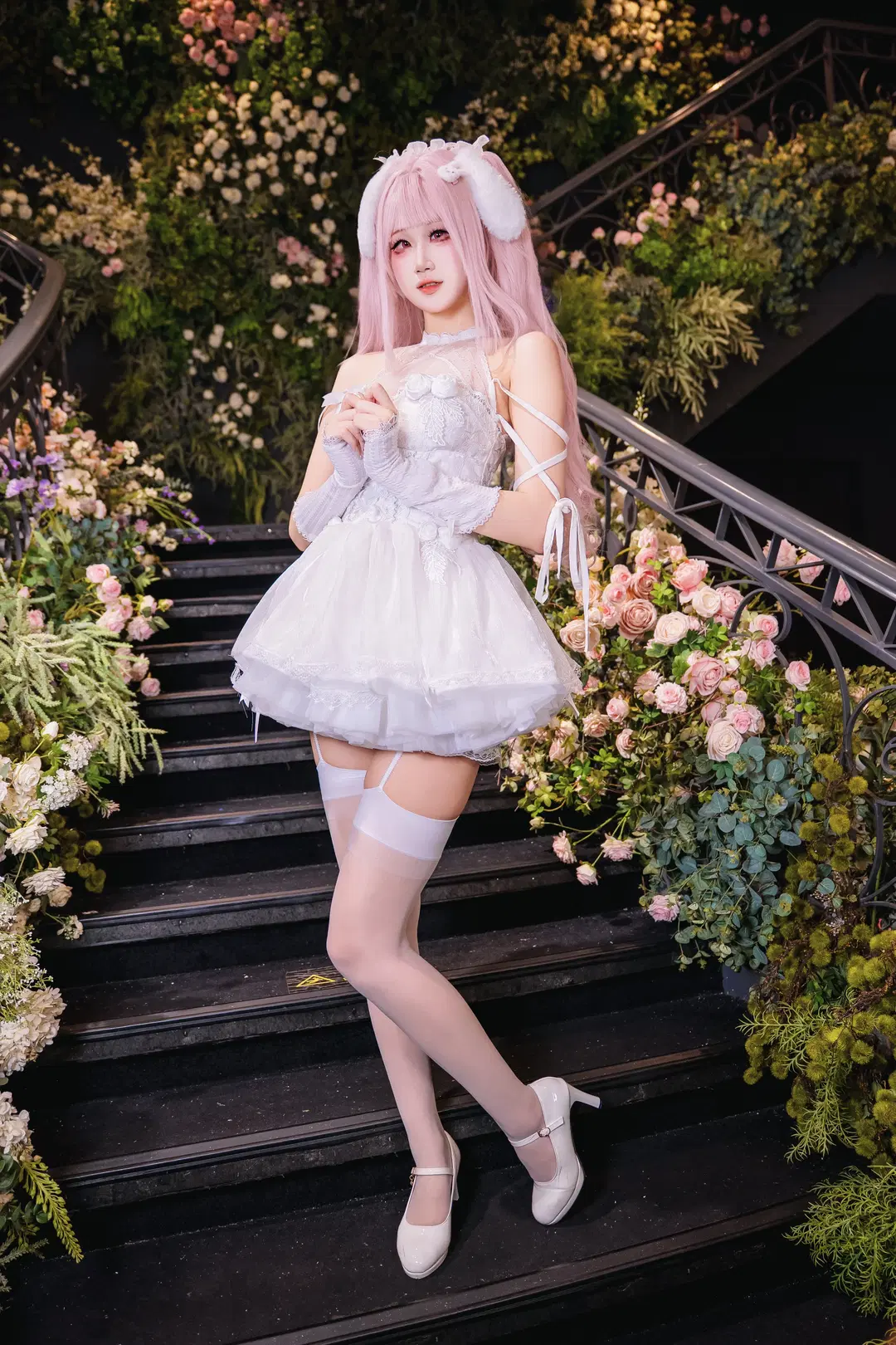 【アリス コスプレ】『勝利の女神』花嫁姿で魅せる多角的な美の軌跡 - Kirito君 - 3枚目