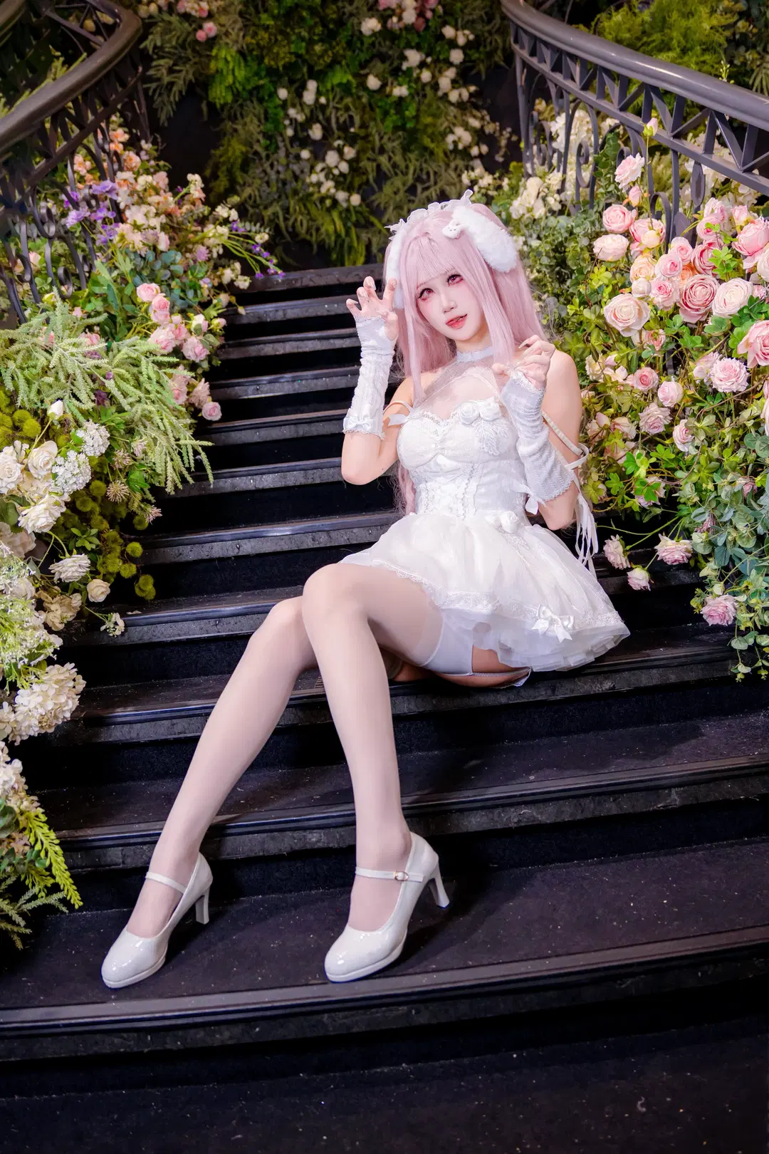 爱丽丝cos, 二次元cosplay, 花嫁, 白丝, 胜利女神
