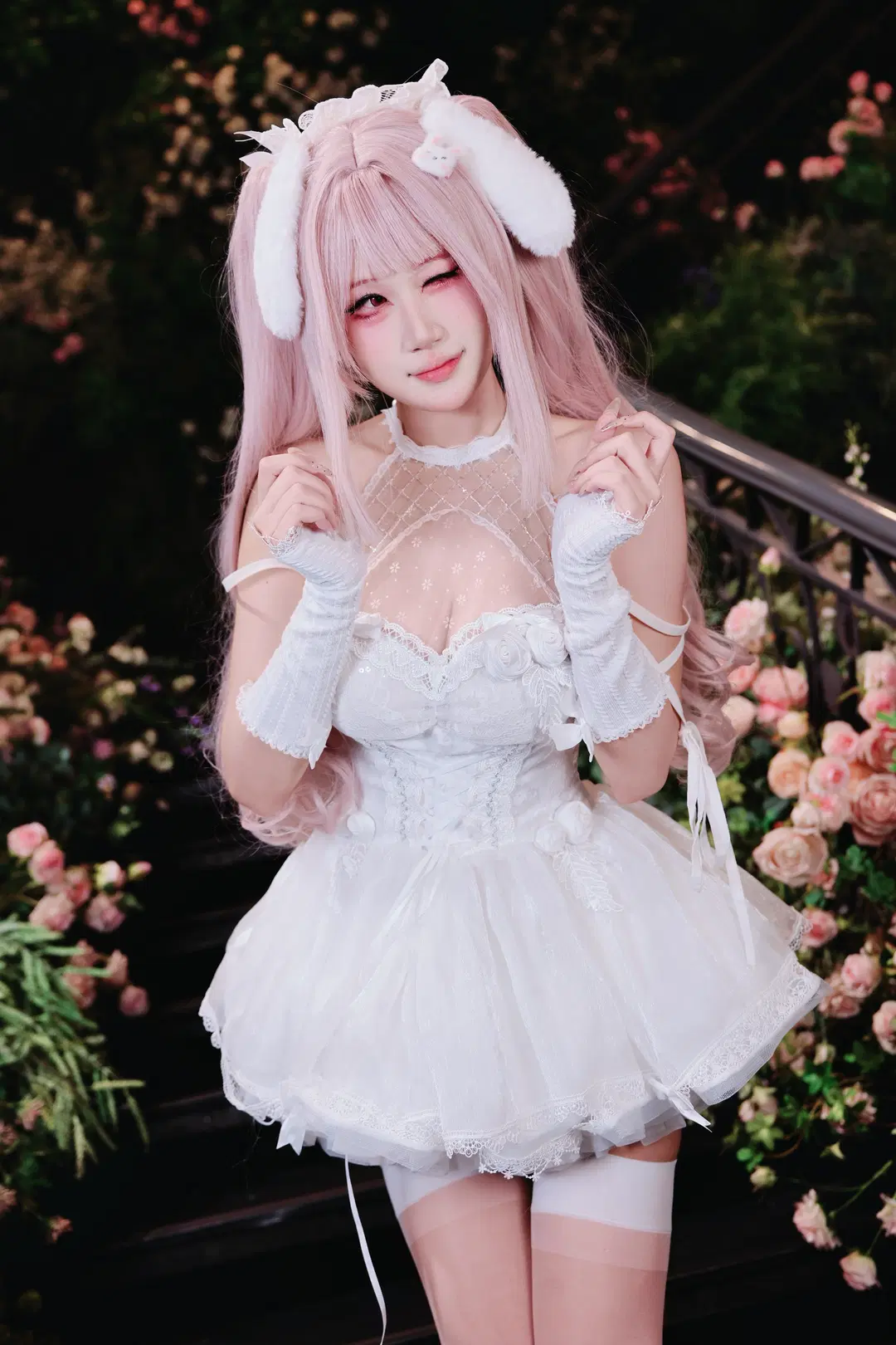 【アリス コスプレ】『勝利の女神』花嫁姿で魅せる多角的な美の軌跡 - Kirito君 - 5枚目