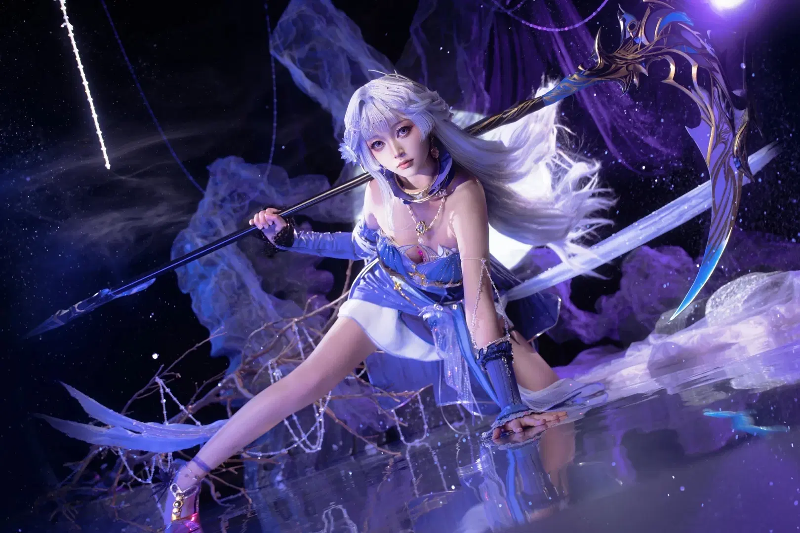 圣采儿cos, 神印王座, 奇幻风cosplay, 轮回圣女, 长柄镰刀道具