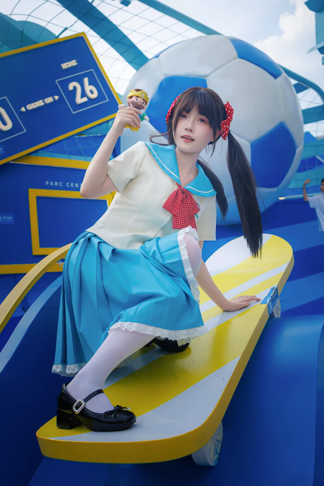 Energetic girl wearing a JK uniform to check in at the football-themed exhibition by Vera露露儿 - Image 3