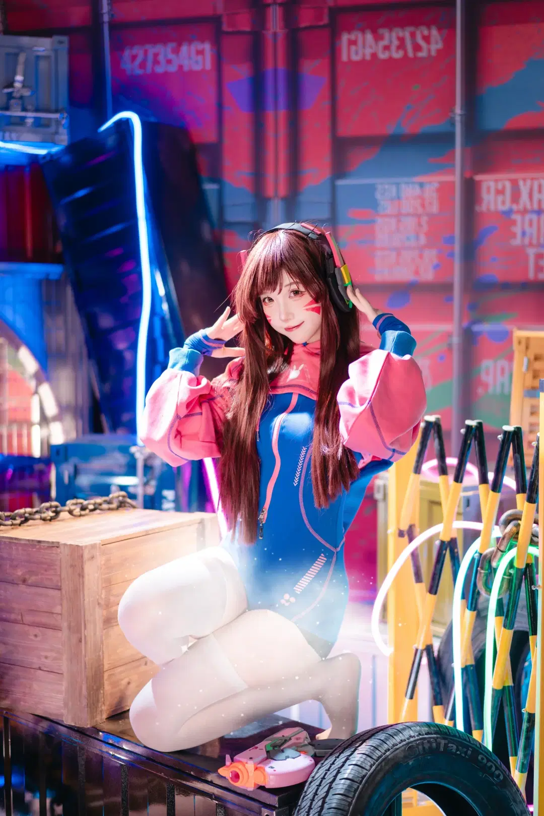 D.Va cos 守望先锋 霓虹工业风白丝穿搭 - drama来啦 - 第2张