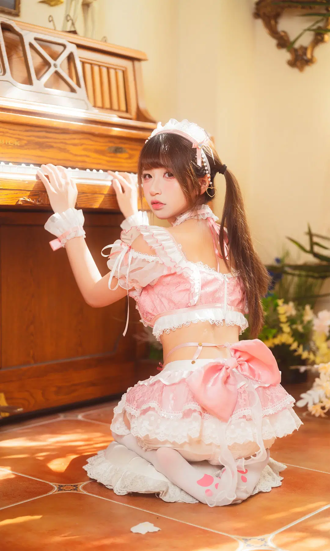 ピンクと白のレースメイド服と猫の肉球白タイツの午後のスイートハート - drama来啦 - 2枚目