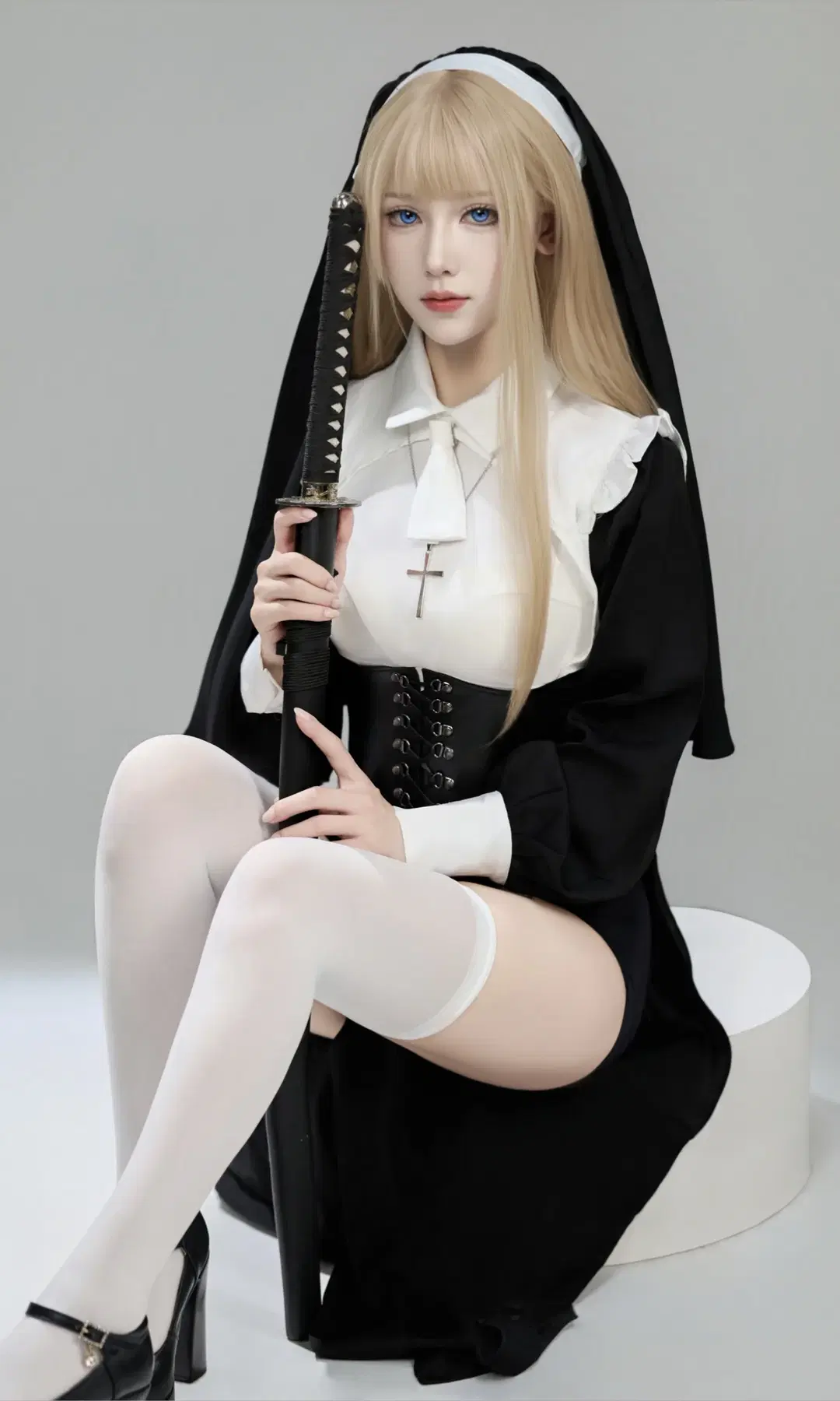二次元摄影, 修女cos, 白丝长筒袜, 绝对领域, 战斗修女