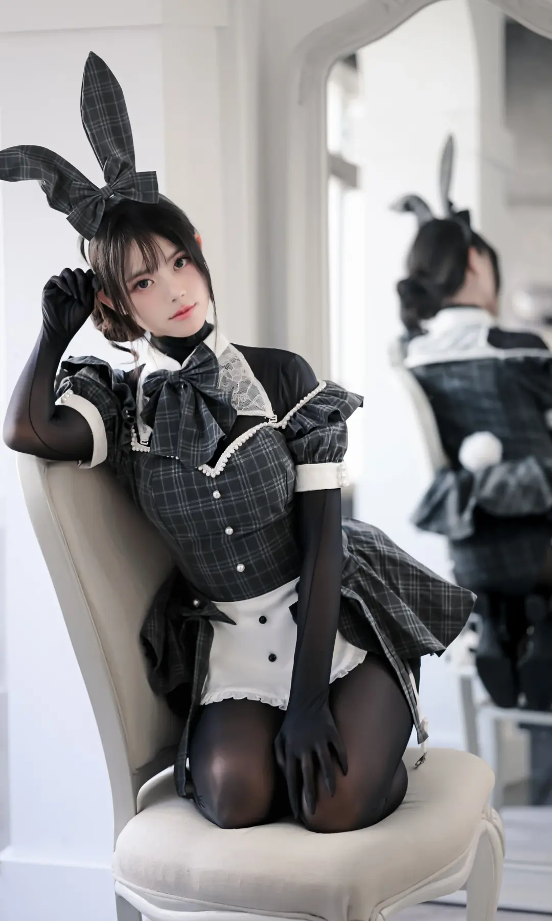 兔女郎, 黑丝, 日系, 阳刚兔cos, 格纹裙 - 第3张