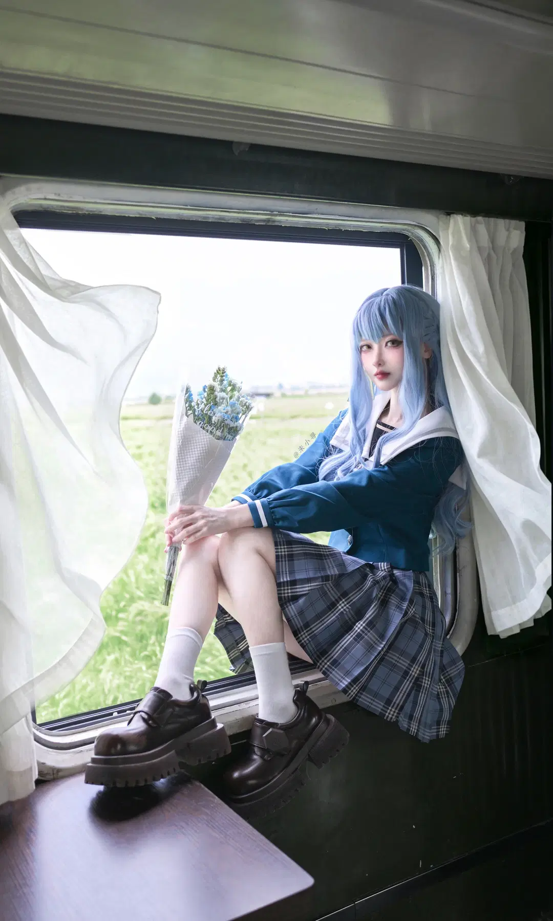 Sakiko Toyokawa cosplay, JK uniform, BanG Dream! MyGO!!!!!, White socks, Train photoshoot
